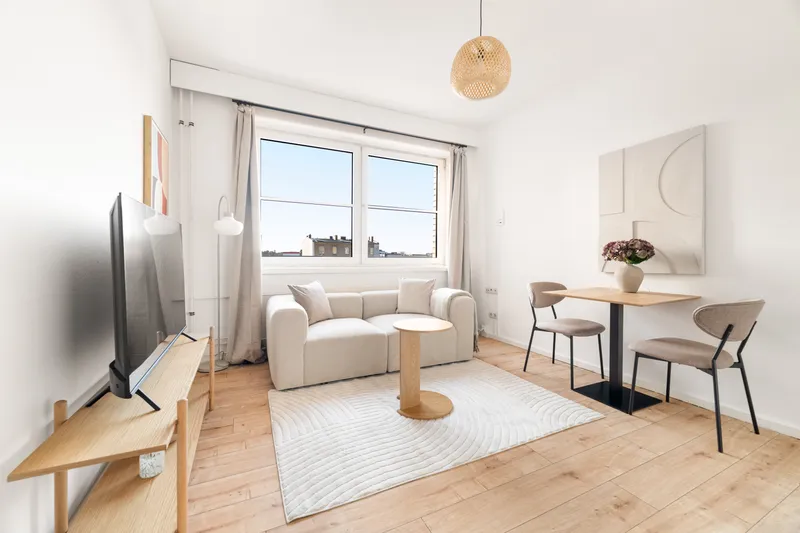 Beeindruckende 2-Zimmer Wohnung in Wedding - voll möbliert — photo 1